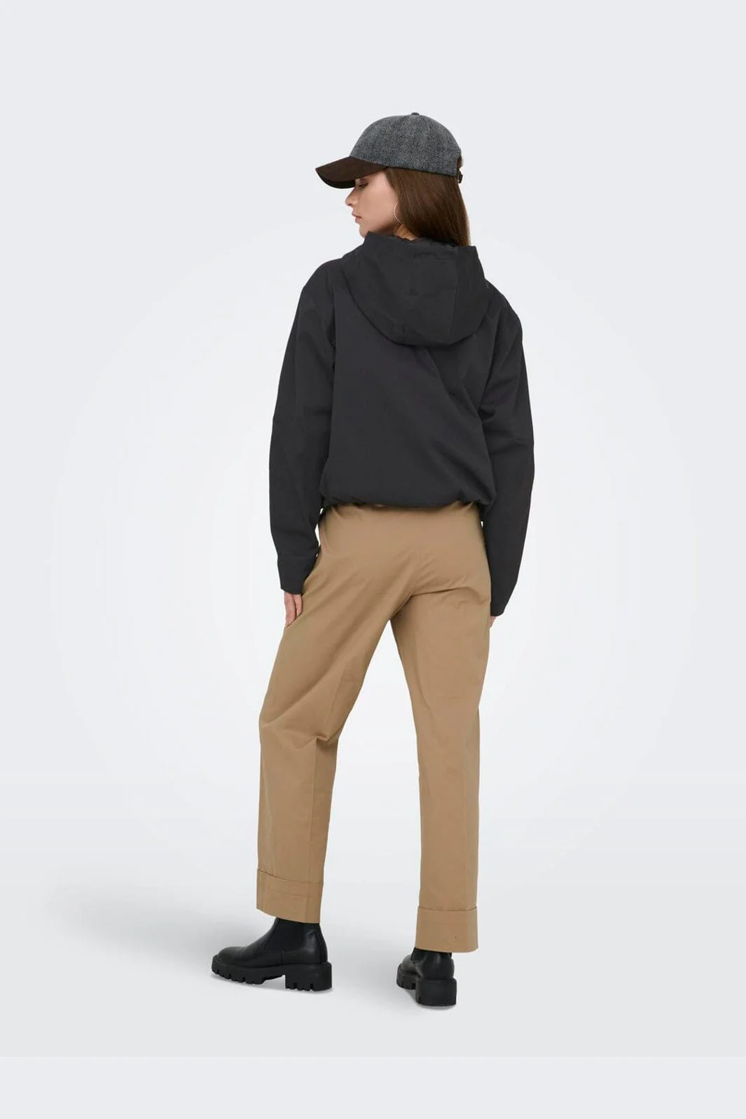 Only - Onlgisell Life Short Hood Jacket Cc - 4984257 Black - Image 4