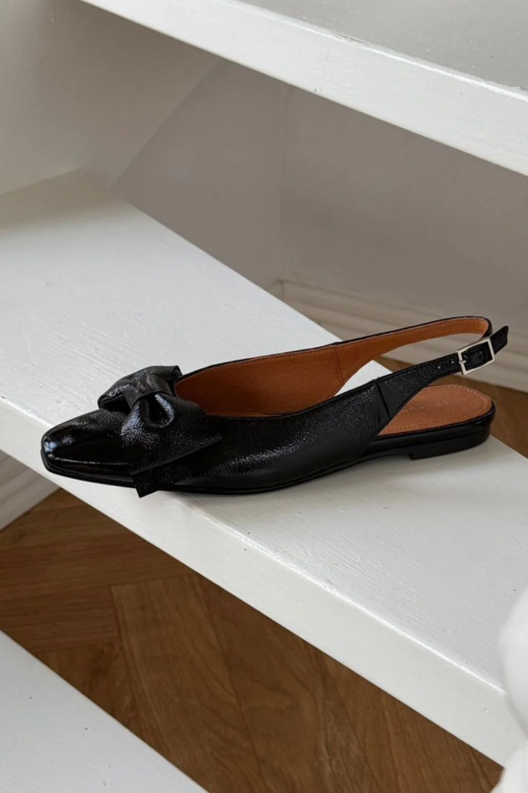 Phenumb Copenhagen - Expect P Leather Patent PB-2904 - Black - Image 4
