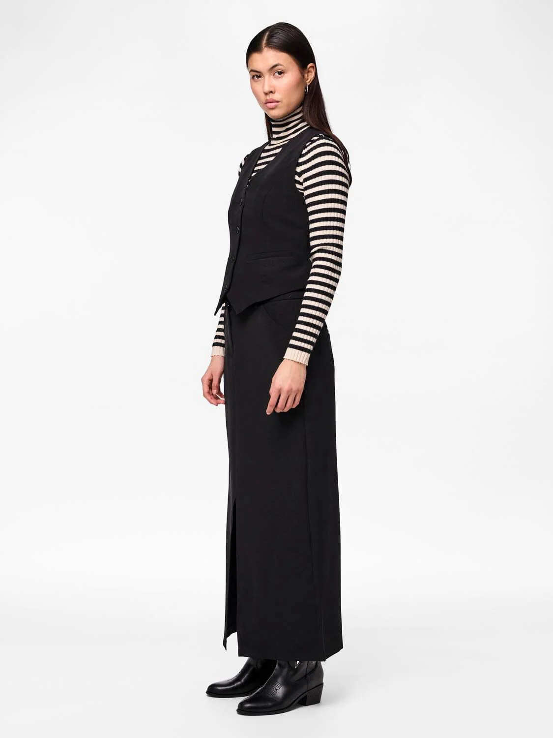 Pieces - Pcbozzy Vest - 4563734 Black - Image 5