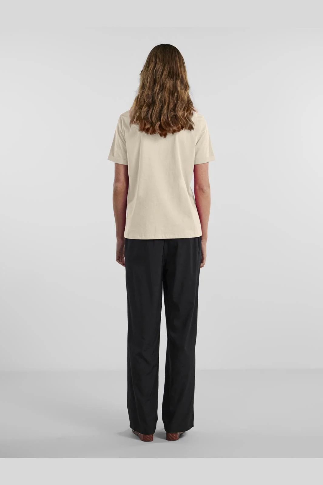 Pieces - Pcria Ss Fold Up Solid Tee - 3591265 Birch - Image 3
