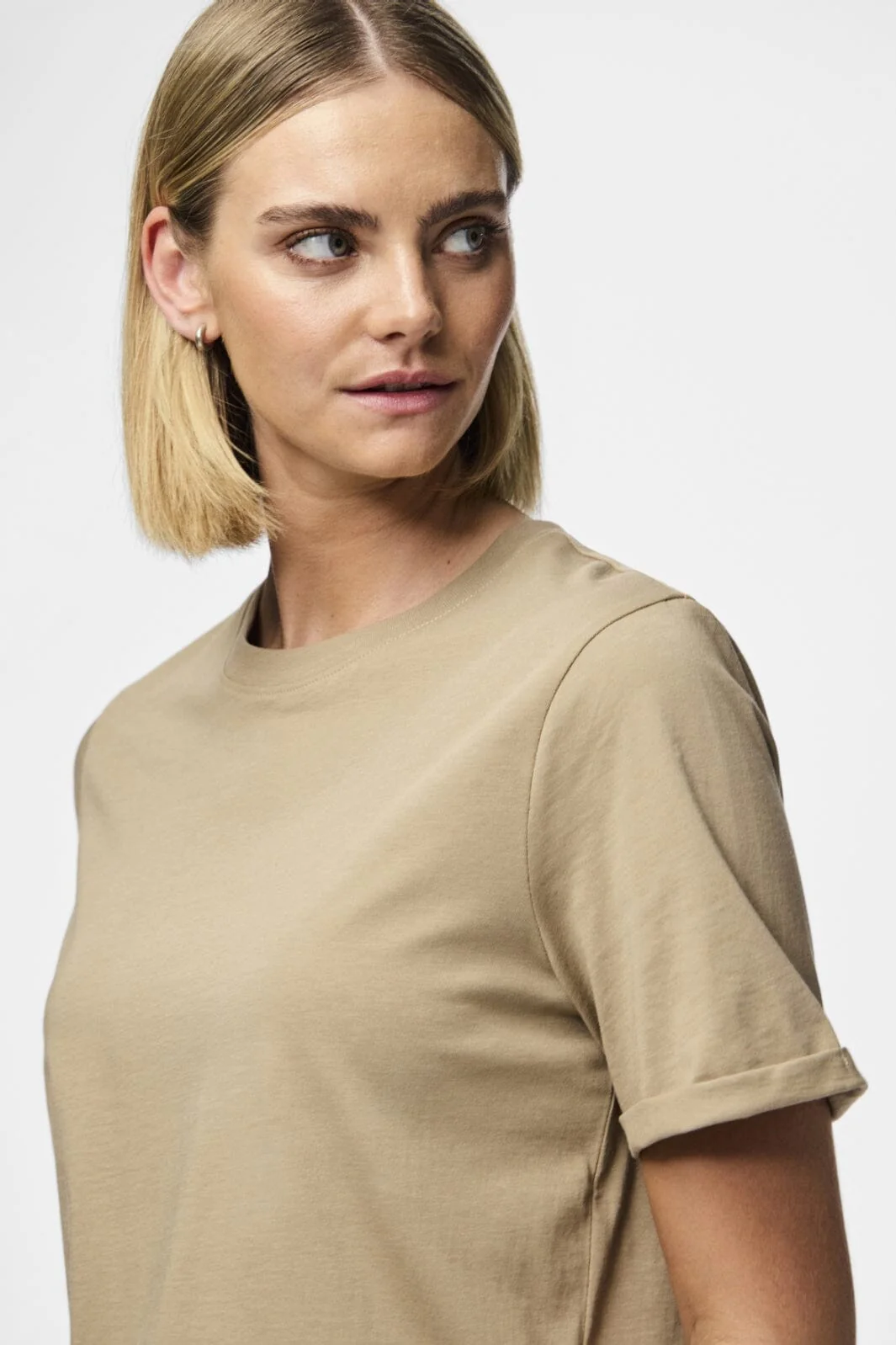 Pieces - Pcria Ss Fold Up Solid Tee - 3782170 Silver Mink - Image 5