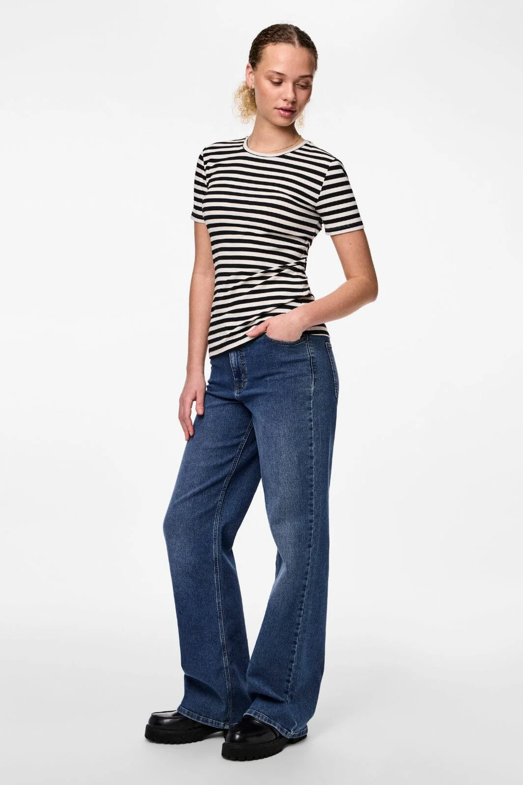 Pieces - Pcruka Ss Top Bc - Cloud Dancer/black - Image 5