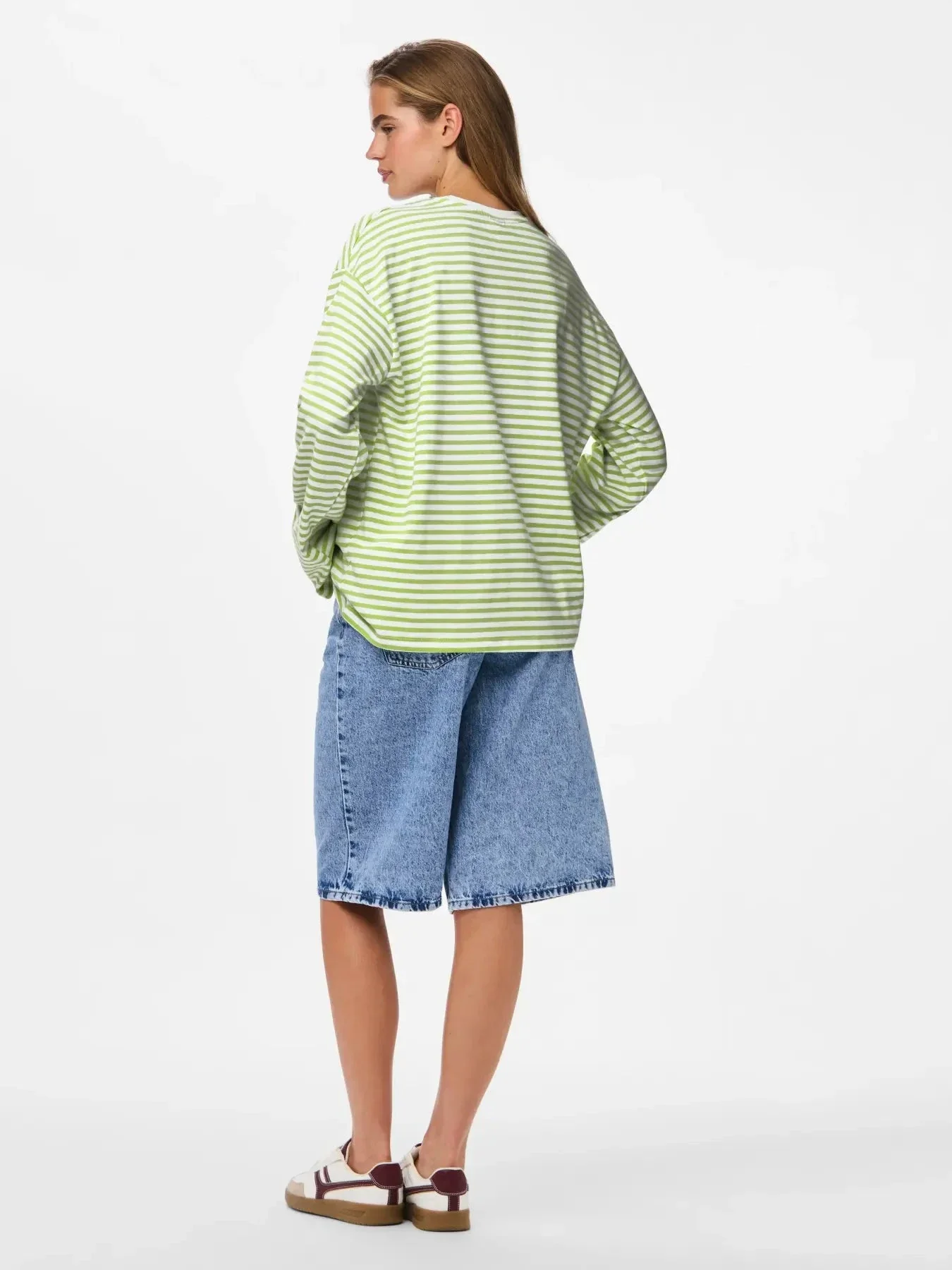 Pieces - Pcsadie Ls Top - 5090907 Bright White Herbal Garden - Image 5