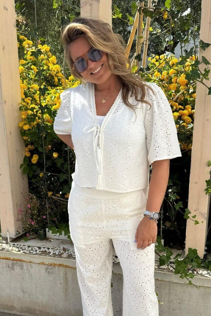Pieces - Pctyla 2/4 V-Neck Tie Top Pp - 4935352 Cloud Cream