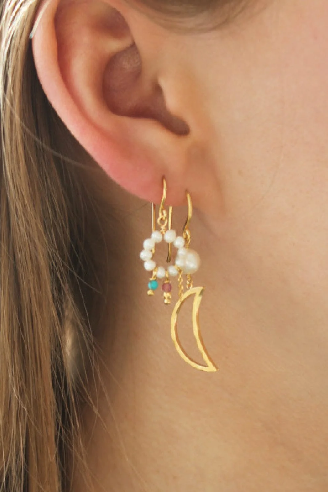 Stine A - Bella Moon Earring With Pearl Goldenen - 1282-02-S - Image 2