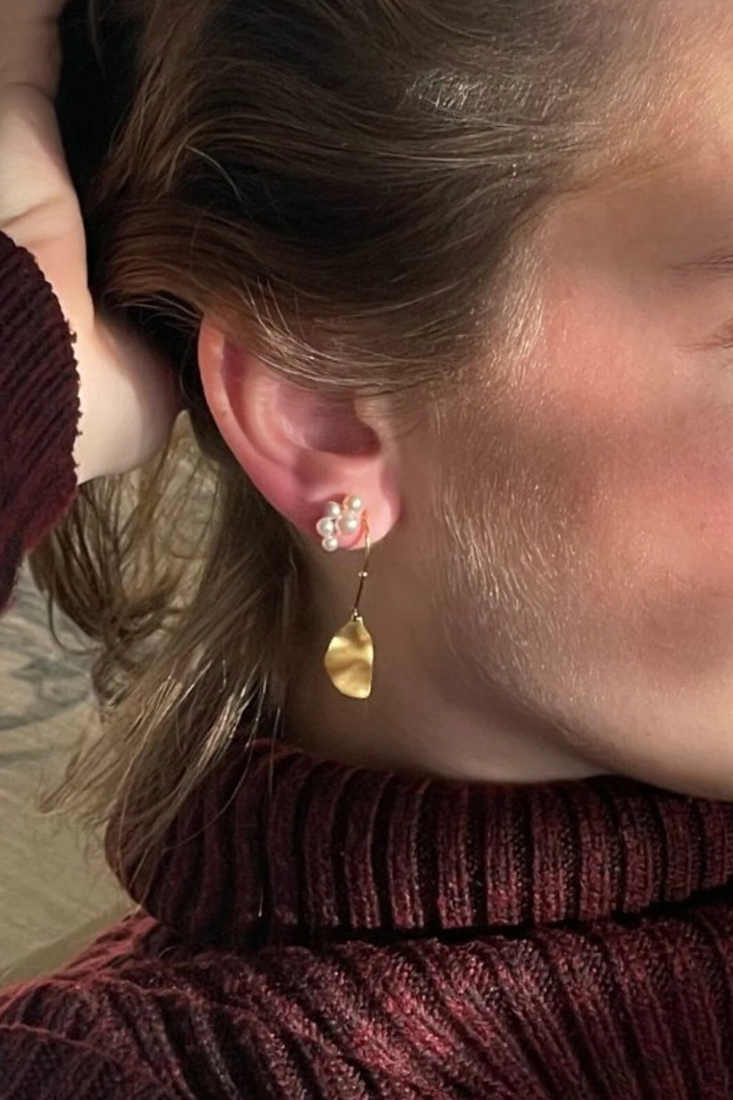 Stine A - Hook With Goldenenen Refection Moon Earring Right - Single - 1341-02-R - Image 6