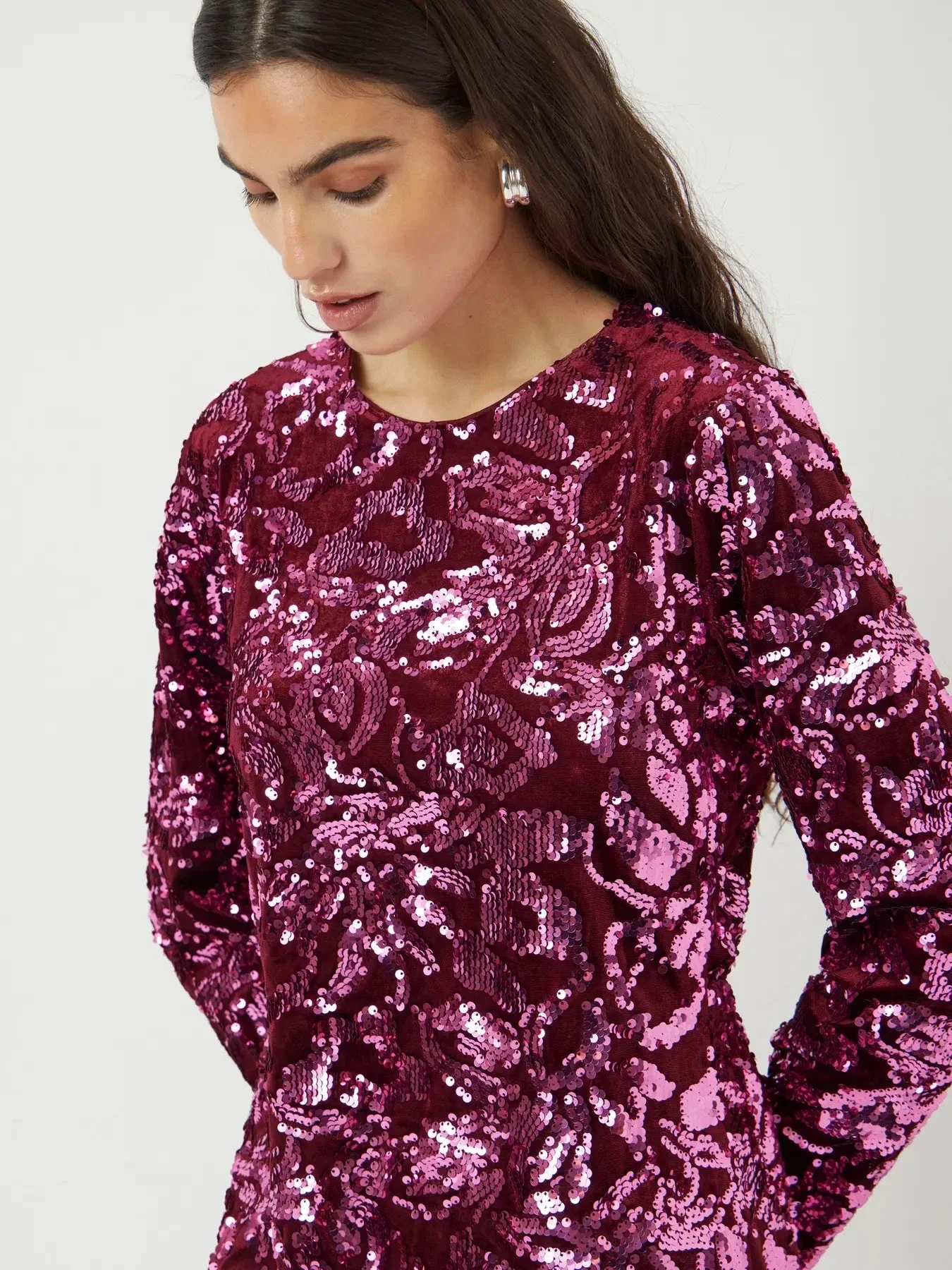 YAS - Yasrococo Sl Sequin Dress - 4845831 Port Royale W Sequins - Image 2